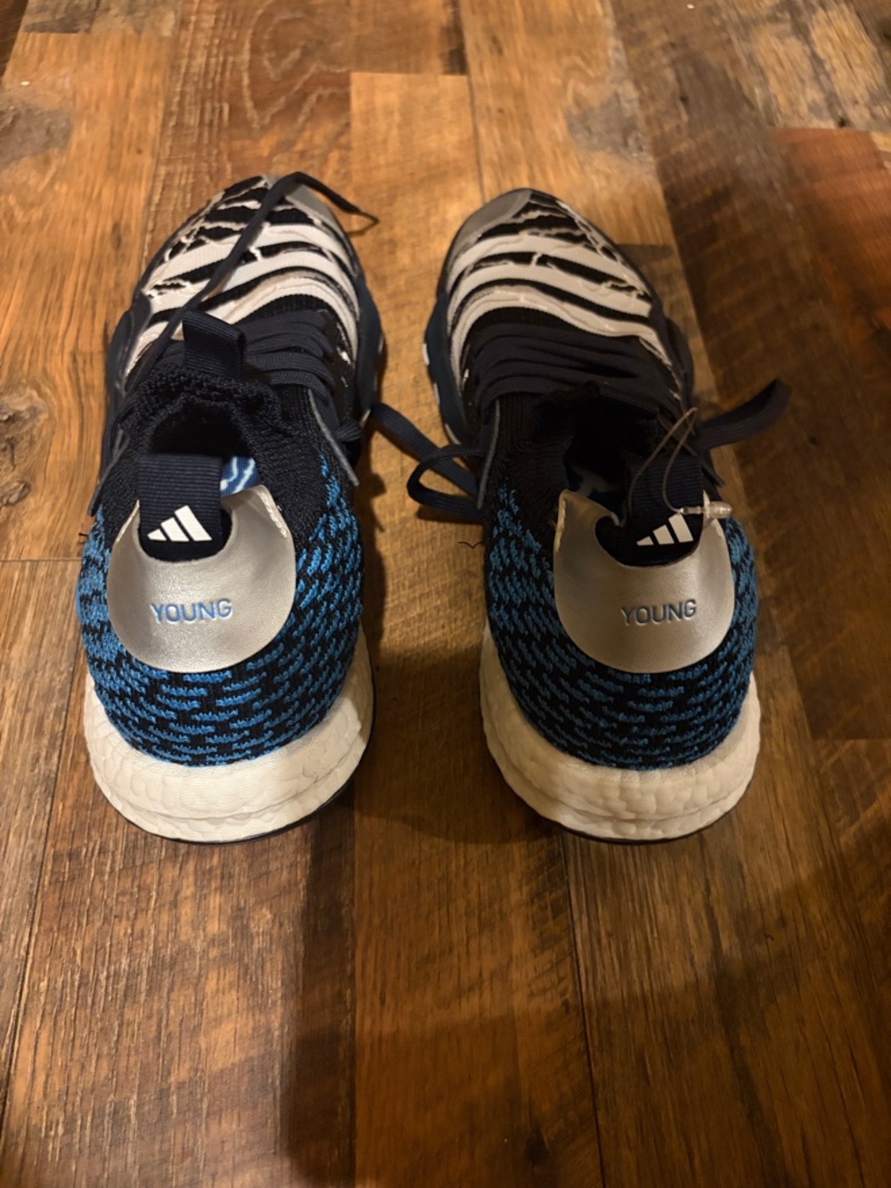 adidas Men’s Black White Blue Patterned Sneakers - Picture 2 of 5
